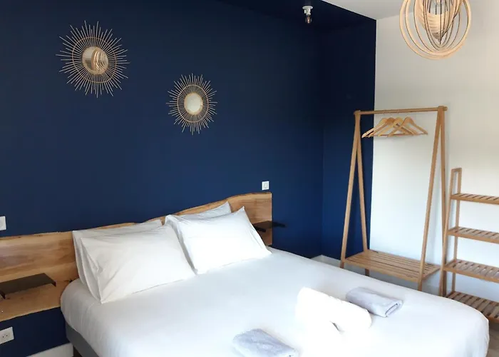 Bed and breakfast L'expression 3*